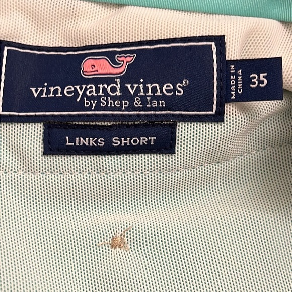 Vineyard vines men’s shorts - Picture 3 of 5